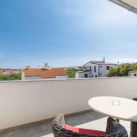 Near In Krk-insel Krk 54916 Apartament Veglia